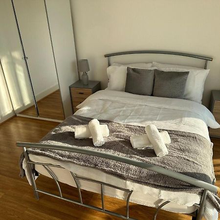 Luxury 1 Bedroom Apartment - City Centre - Balcony - Near O2 Academy Birmingam Exterior foto